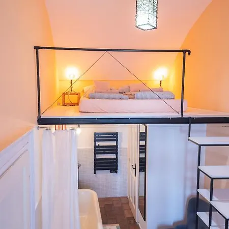 Mooki Rumbach Apartament