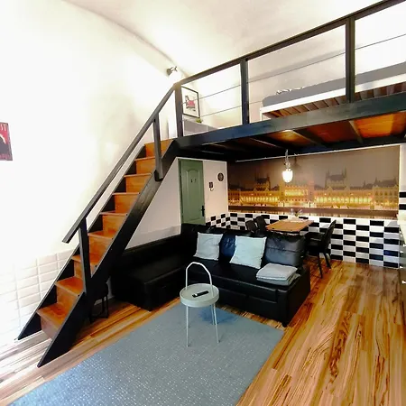 Mooki Rumbach Apartman