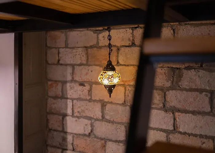 Mooki Rumbach * Budapesta