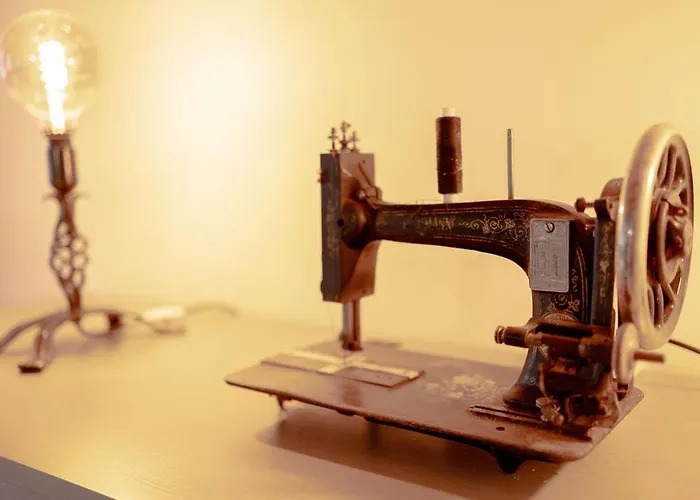 Mooki Rumbach * Budapesta