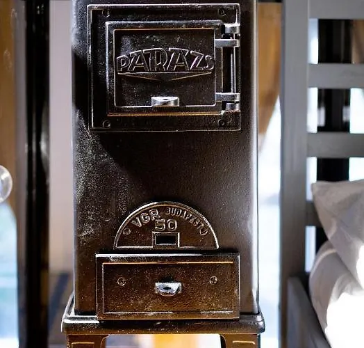 Mooki Rumbach * Budapesta