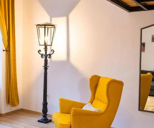 Mooki Rumbach Apartament *