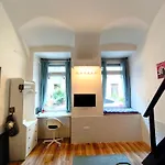 Mooki Rumbach Lejlighed Budapest