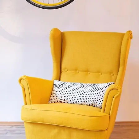 Mooki Rumbach דירה *