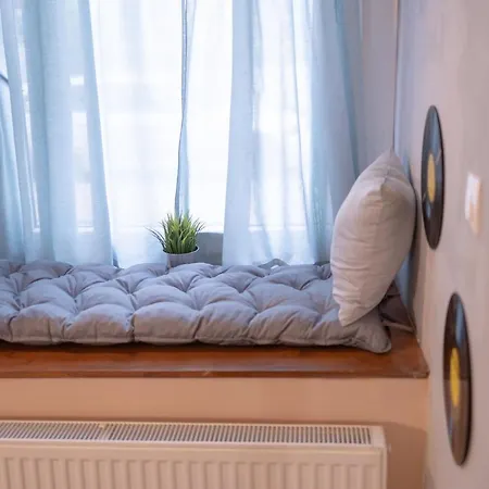 Mooki Rumbach בודפשט