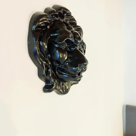 Mooki Rumbach דירה *